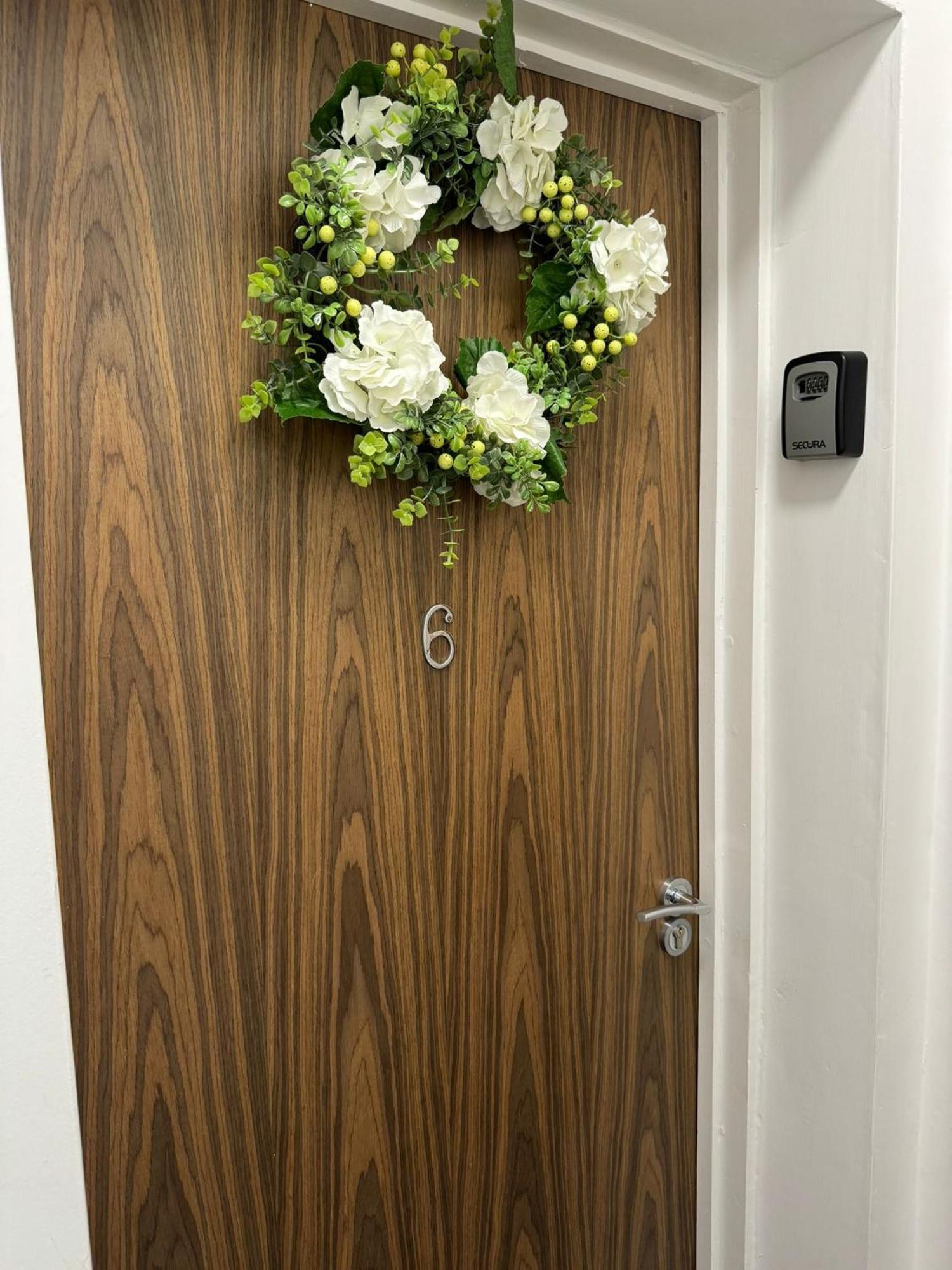 Harbourside Apartment - 1 Bed Apartment Whitehaven Bagian luar foto